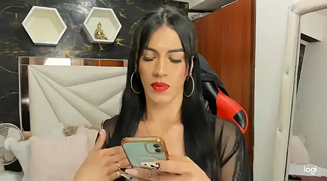 Snapshot of ximena_slut_21 chatting on January 4, 2025, 4:12 am ximena slut 21 online show from January 4, 2025, 4:12 am