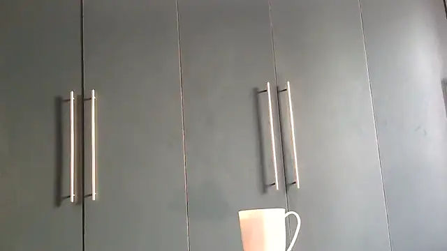 katt008 online show from January 26, 2025, 4:09 am