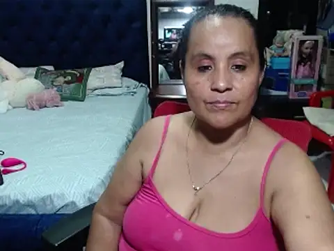Snapshot of pervert_mommy_ chatting on January 2, 2025, 4:46 pm pervert mommy online show from January 2, 2025, 4:46 pm