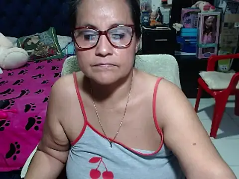 Snapshot of pervert_mommy_ chatting on February 18, 2025, 2:27 pm pervert mommy online show from February 18, 2025, 2:27 pm