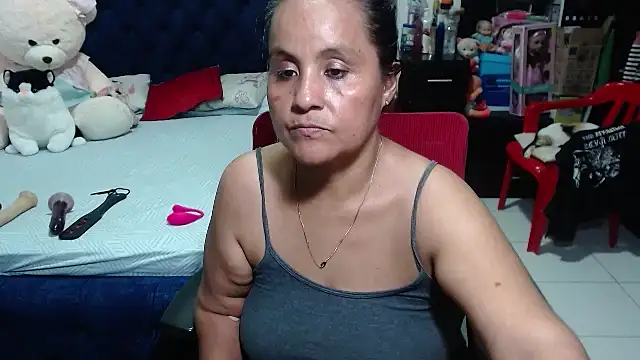 Snapshot of pervert_mommy_ chatting on March 1, 2025, 1:51 pm pervert mommy online show from March 1, 2025, 1:51 pm
