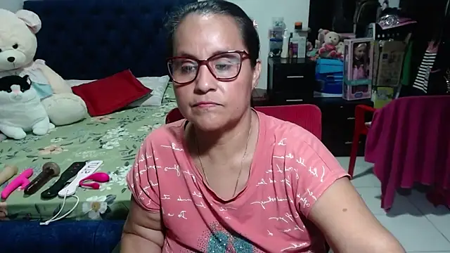 Snapshot of pervert_mommy_ chatting on March 8, 2025, 1:36 pm pervert mommy online show from March 8, 2025, 1:36 pm