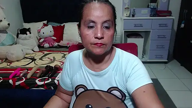 Snapshot of pervert_mommy_ chatting on September 19, 2025, 9:43 am pervert mommy online show from September 19, 2025, 9:43 am