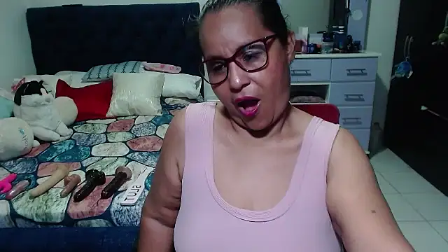 Snapshot of pervert_mommy_ chatting on October 20, 2025, 9:54 am pervert mommy online show from October 20, 2025, 9:54 am