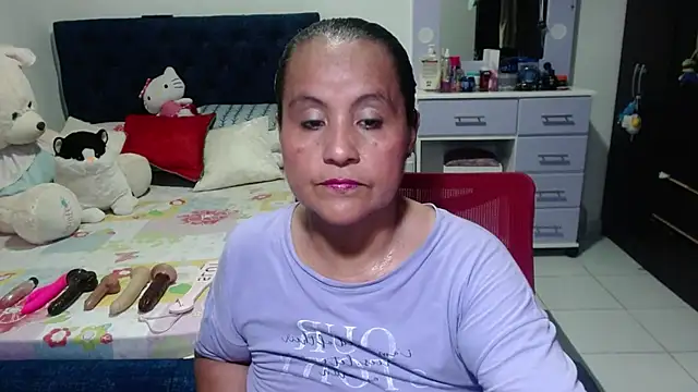 Snapshot of pervert_mommy_ chatting on November 6, 2025, 11:11 am pervert mommy online show from November 6, 2025, 11:11 am