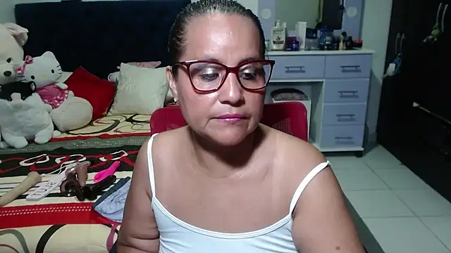 Snapshot of pervert_mommy_ chatting on November 20, 2025, 10:04 am pervert mommy online show from November 20, 2025, 10:04 am