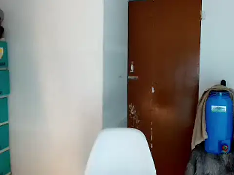 SweetLilly 18 online show from January 12, 2025, 12:23 pm