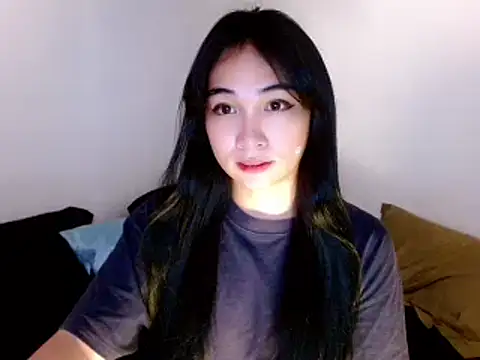 SweetLilly 18 online show from March 5, 2025, 2:14 am