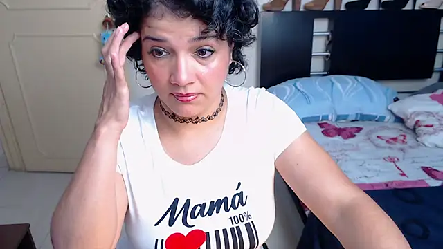 Snapshot of GlendaStarx chatting on February 21, 2025, 9:43 pm GlendaStarx online show from February 21, 2025, 9:43 pm