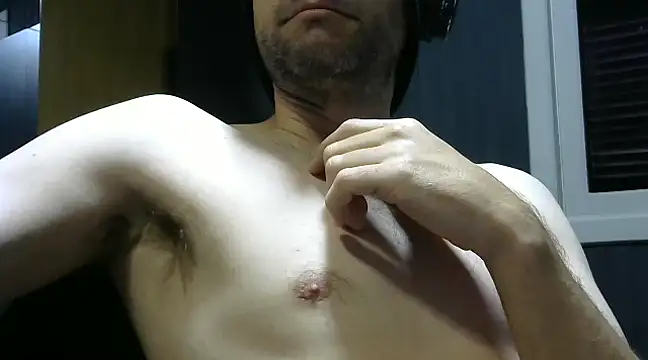 Snapshot of gauchors20 chatting on December 28, 2024, 10:36 am gauchors20 online show from December 28, 2024, 10:36 am