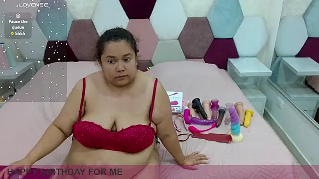 Snapshot of angel_blue chatting on March 19, 2025, 12:15 am angel blue online show from March 19, 2025, 12:15 am