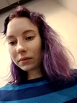 Frost foxy online show from January 10, 2025, 7:14 am