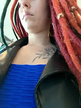 Frost foxy online show from September 24, 2025, 2:37 am