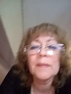 Snapshot of laylaroma chatting on January 20, 2025, 8:09 am laylaroma online show from January 20, 2025, 8:09 am