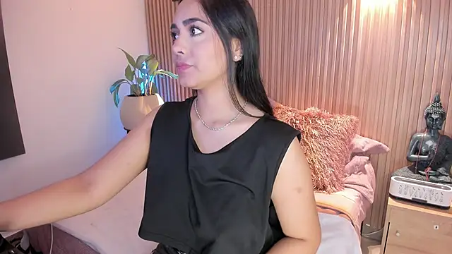 AMELIE xx online show from November 25, 2025, 2:11 am