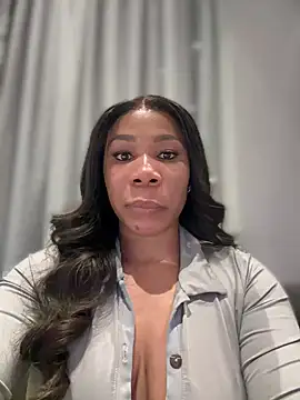 Snapshot of Belle___ chatting on February 22, 2025, 11:46 pm Belle    online show from February 22, 2025, 11:46 pm
