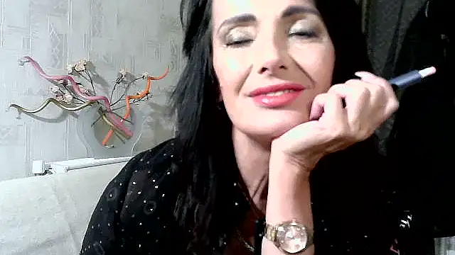 Snapshot of DreamMarianna chatting on October 9, 2025, 9:13 pm DreamMarianna online show from October 9, 2025, 9:13 pm
