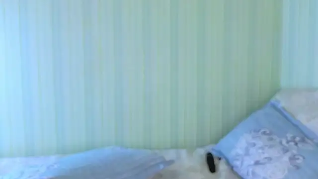  Lily  online show from January 31, 2025, 12:40 pm