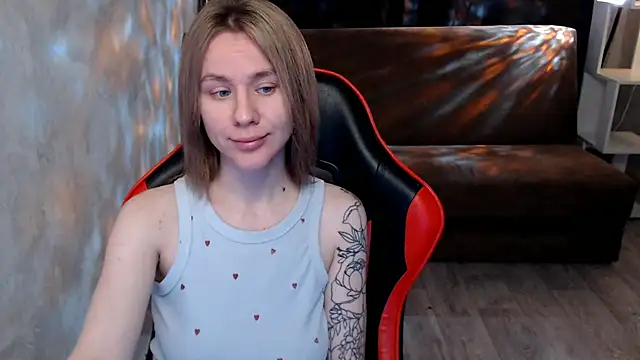 Snapshot of Mila_Jon chatting on November 27, 2025, 3:52 am Mila Jon online show from November 27, 2025, 3:52 am