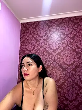 Snapshot of juliana_diaz chatting on November 26, 2025, 11:33 am juliana diaz online show from November 26, 2025, 11:33 am