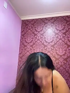 Snapshot of juliana_diaz chatting on December 14, 2025, 11:15 am juliana diaz online show from December 14, 2025, 11:15 am