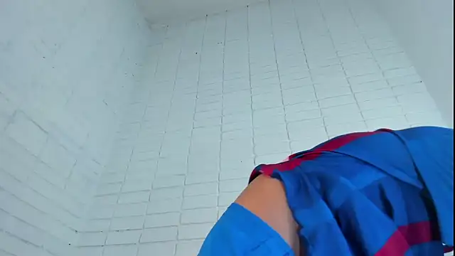 Snapshot of AlanNaughty chatting on December 29, 2024, 8:48 pm AlanNaughty online show from December 29, 2024, 8:48 pm