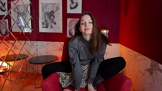 Snapshot of MirandaGlow chatting on January 21, 2025, 5:49 am MirandaGlow online show from January 21, 2025, 5:49 am