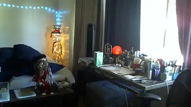 Snapshot of mycock2474u chatting on October 7, 2025, 6:05 pm mycock2474u online show from October 7, 2025, 6:05 pm