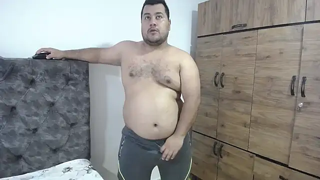 santi hothot online show from October 20, 2025, 7:14 pm