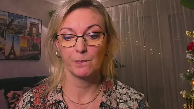 Snapshot of vanessa_chat chatting on January 9, 2025, 5:22 pm vanessa chat online show from January 9, 2025, 5:22 pm