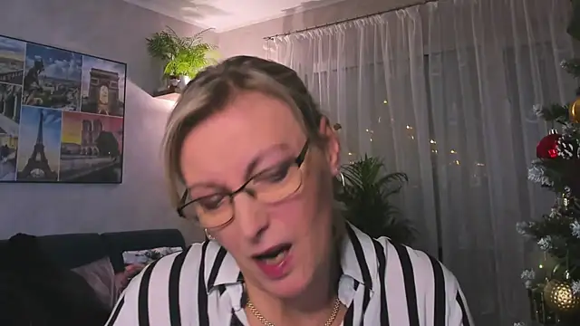 Snapshot of vanessa_chat chatting on January 12, 2025, 6:05 pm vanessa chat online show from January 12, 2025, 6:05 pm