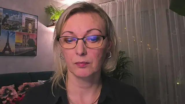 Snapshot of vanessa_chat chatting on January 14, 2025, 5:45 pm vanessa chat online show from January 14, 2025, 5:45 pm