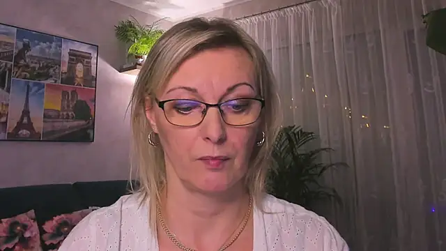 Snapshot of vanessa_chat chatting on January 19, 2025, 6:00 pm vanessa chat online show from January 19, 2025, 6:00 pm