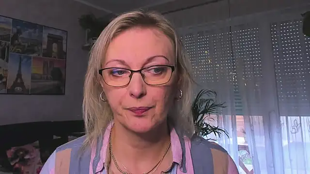 Snapshot of vanessa_chat chatting on January 21, 2025, 2:15 pm vanessa chat online show from January 21, 2025, 2:15 pm