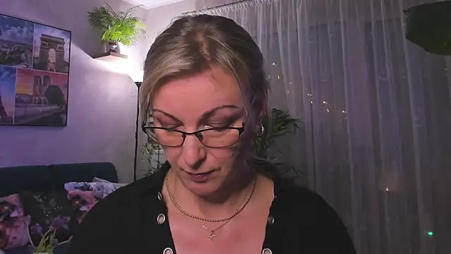 Snapshot of vanessa_chat chatting on January 22, 2025, 5:28 pm vanessa chat online show from January 22, 2025, 5:28 pm