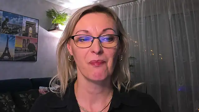 Snapshot of vanessa_chat chatting on January 27, 2025, 6:20 pm vanessa chat online show from January 27, 2025, 6:20 pm