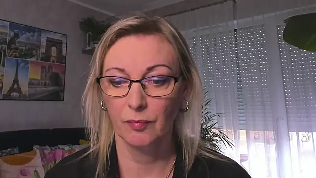 Snapshot of vanessa_chat chatting on February 2, 2025, 2:24 pm vanessa chat online show from February 2, 2025, 2:24 pm