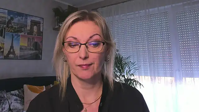 Snapshot of vanessa_chat chatting on February 11, 2025, 2:35 pm vanessa chat online show from February 11, 2025, 2:35 pm