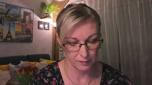 Snapshot of vanessa_chat chatting on February 19, 2025, 5:49 pm vanessa chat online show from February 19, 2025, 5:49 pm