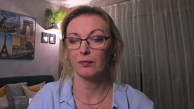 Snapshot of vanessa_chat chatting on February 23, 2025, 5:18 pm vanessa chat online show from February 23, 2025, 5:18 pm