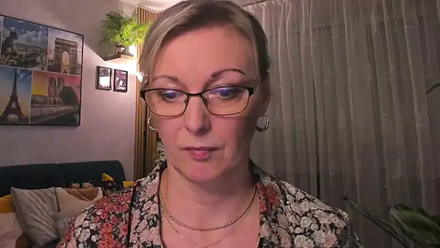 Snapshot of vanessa_chat chatting on March 10, 2025, 8:23 pm vanessa chat online show from March 10, 2025, 8:23 pm