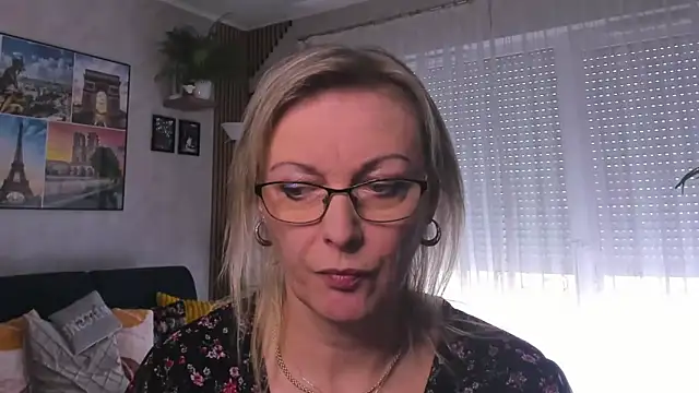 Snapshot of vanessa_chat chatting on March 11, 2025, 2:18 pm vanessa chat online show from March 11, 2025, 2:18 pm