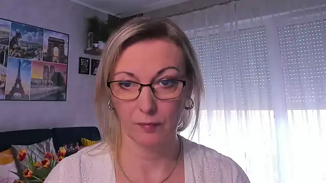 Snapshot of vanessa_chat chatting on March 17, 2025, 2:23 pm vanessa chat online show from March 17, 2025, 2:23 pm