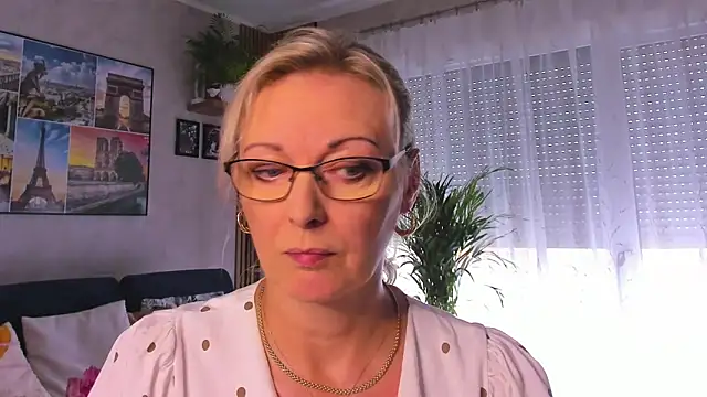 Snapshot of vanessa_chat chatting on October 9, 2025, 1:31 pm vanessa chat online show from October 9, 2025, 1:31 pm