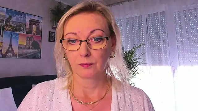 Snapshot of vanessa_chat chatting on October 21, 2025, 1:12 pm vanessa chat online show from October 21, 2025, 1:12 pm