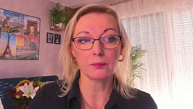 Snapshot of vanessa_chat chatting on October 31, 2025, 7:20 am vanessa chat online show from October 31, 2025, 7:20 am