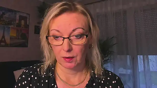 Snapshot of vanessa_chat chatting on November 25, 2025, 2:17 pm vanessa chat online show from November 25, 2025, 2:17 pm