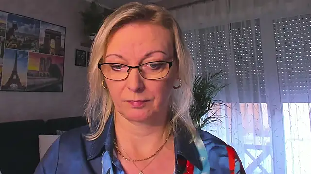 Snapshot of vanessa_chat chatting on November 27, 2025, 2:19 pm vanessa chat online show from November 27, 2025, 2:19 pm