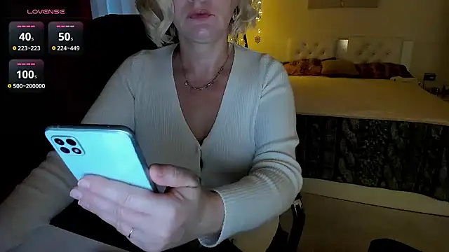 Colette  1977 online show from December 1, 2025, 4:39 am