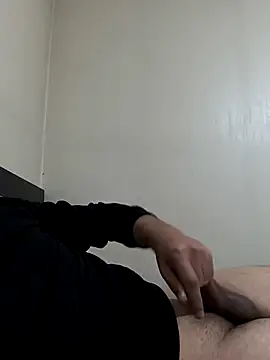 Mahmut 34 34  online show from December 16, 2025, 1:49 pm